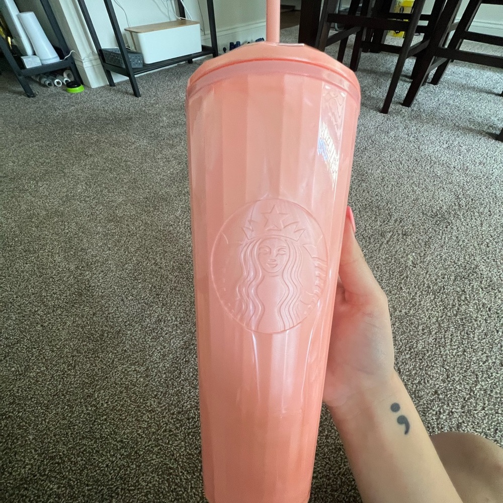 Starbucks 2021 Blush Pink Kaleidoscope Dome Lid 24oz Cold Cup Tumbler